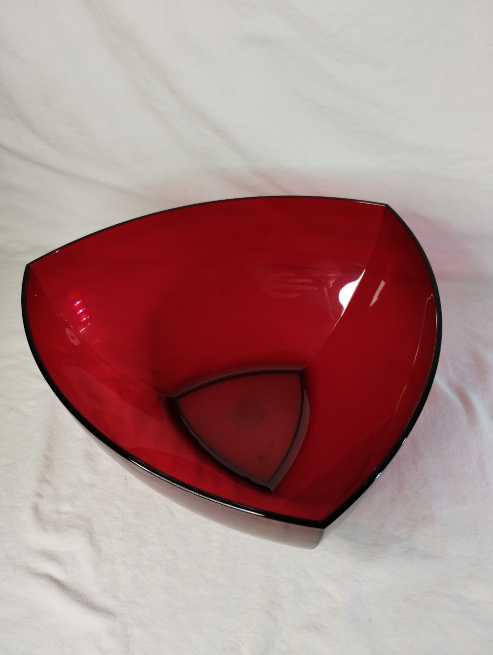Tupperware Sheerly Elegant Serving Bowl NEW RETIRED STOCK